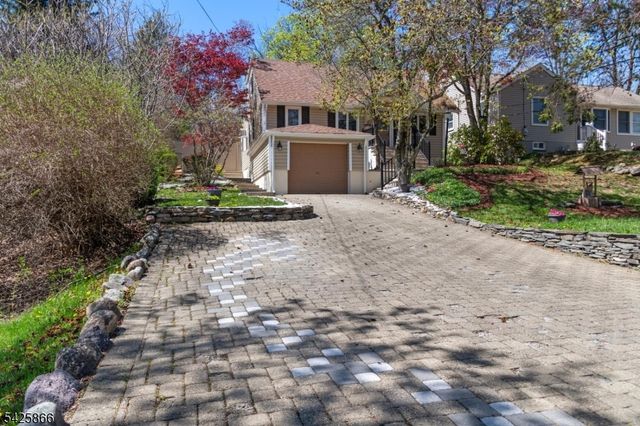 1331 Macopin Rd, West Milford Twp., NJ 07480