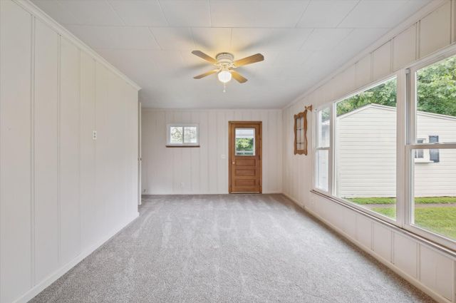 2227 Castlewood Drive, Toledo, OH 43613