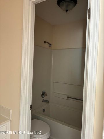 6515 Jamestown Avenue, Horn Lake, MS 38637