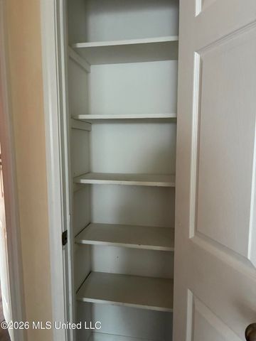 6515 Jamestown Avenue, Horn Lake, MS 38637