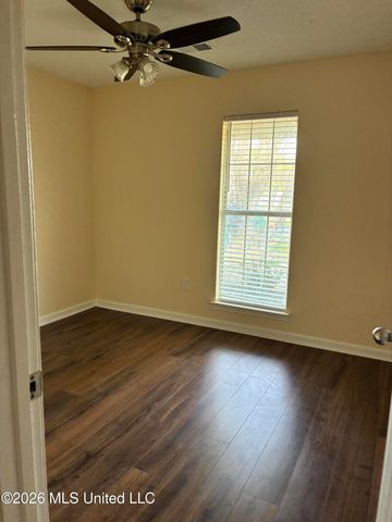 6515 Jamestown Avenue, Horn Lake, MS 38637