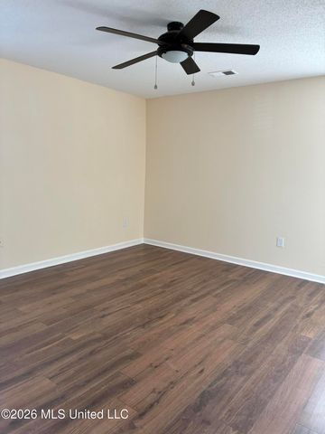 6515 Jamestown Avenue, Horn Lake, MS 38637