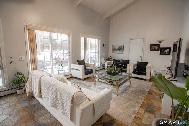 545 North Church Street, Naugatuck, CT 06770