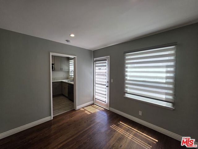 102 Gaviota Avenue 106, Long Beach, CA 90802