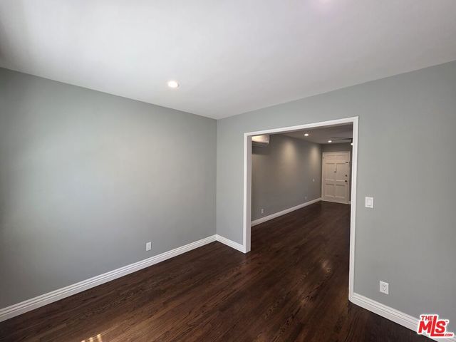 102 Gaviota Avenue 106, Long Beach, CA 90802