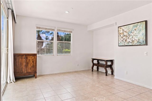 858 E Manresa, Azusa, CA 91702