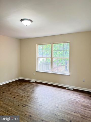 5703 WESTCHESTER LN, Fredericksburg, VA 22407