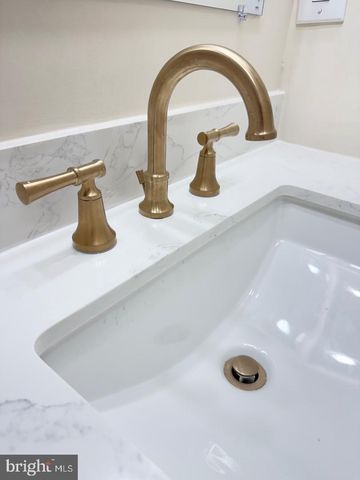5703 WESTCHESTER LN, Fredericksburg, VA 22407