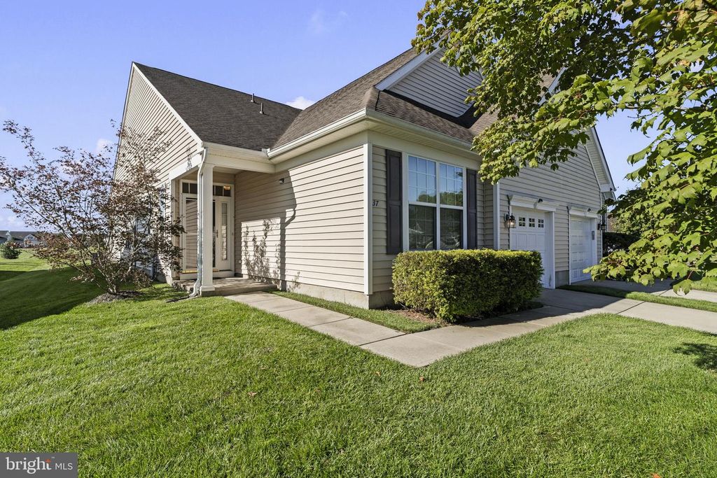 37 E DEHART AVE, CLAYTON, NJ 08312 — photo 2