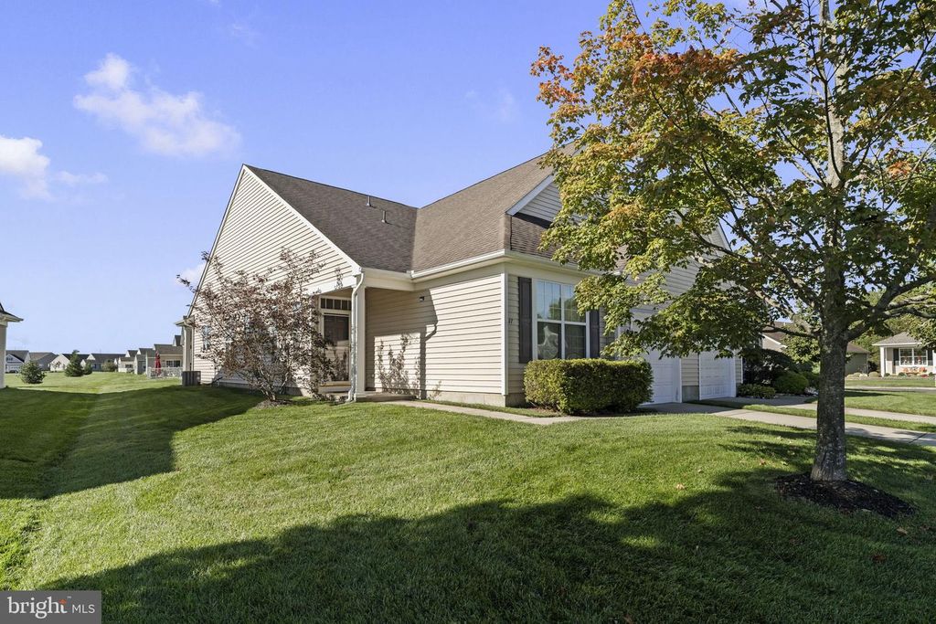 37 E DEHART AVE, CLAYTON, NJ 08312 — photo 4