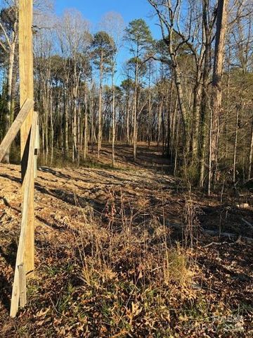 231 Hoke Drive, Dallas, NC 28034