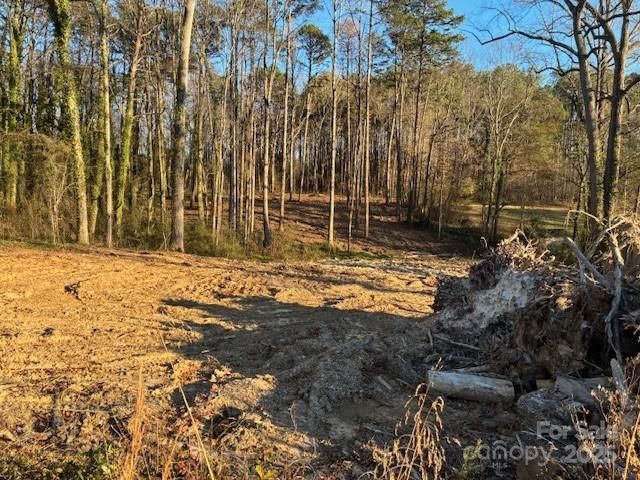 231 Hoke Drive, Dallas, NC 28034