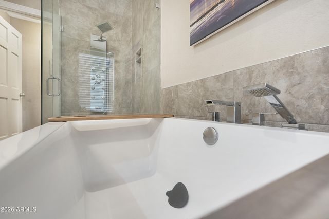 26 E EVELYN Lane, Tempe, AZ 85284