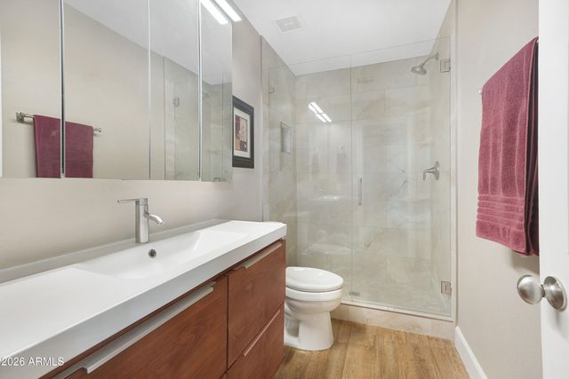 26 E EVELYN Lane, Tempe, AZ 85284