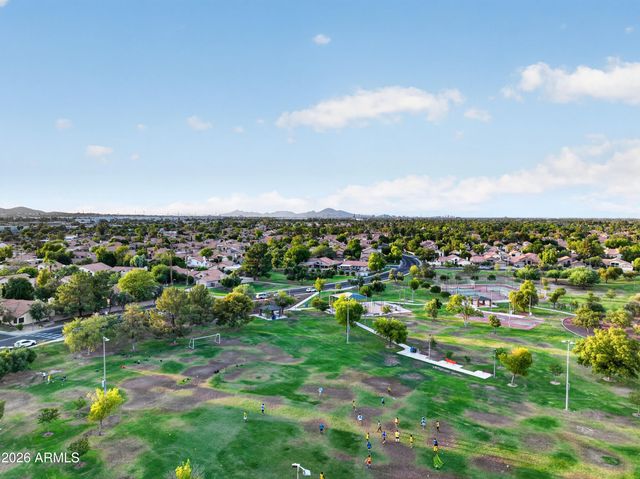26 E EVELYN Lane, Tempe, AZ 85284
