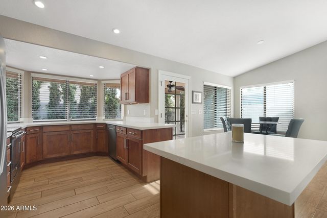 26 E EVELYN Lane, Tempe, AZ 85284