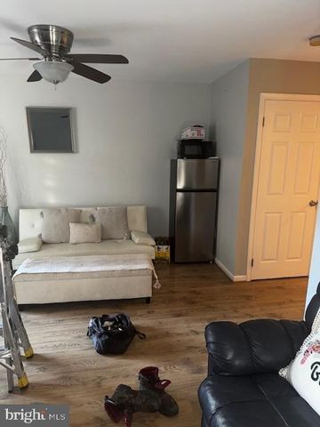 8259 CEDAR LANDING CT, Alexandria, VA 22306