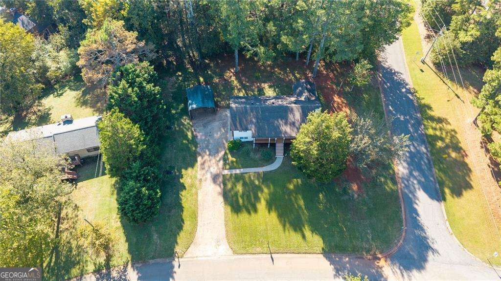 303 Old Farm Road, Woodstock, GA 30188 — photo 2