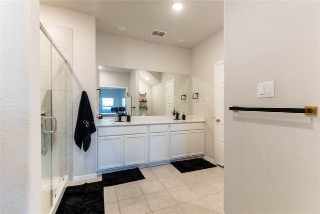 1913 Damianita Drive, Royse City, TX 75189