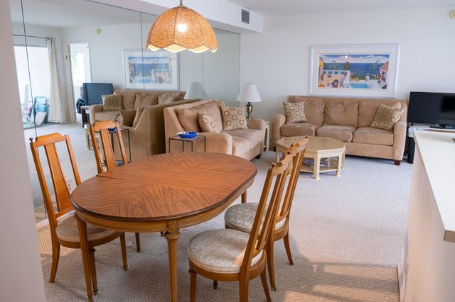 14896 Bal Moral Lane 104, Delray Beach, FL 33446