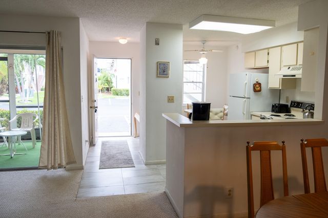 14896 Bal Moral Lane 104, Delray Beach, FL 33446