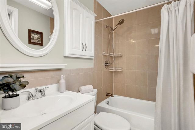 1523 BALDWIN ST, Baltimore, MD 21211