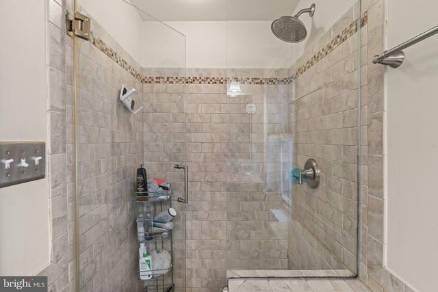 2425 PEROT ST, Philadelphia, PA 19130