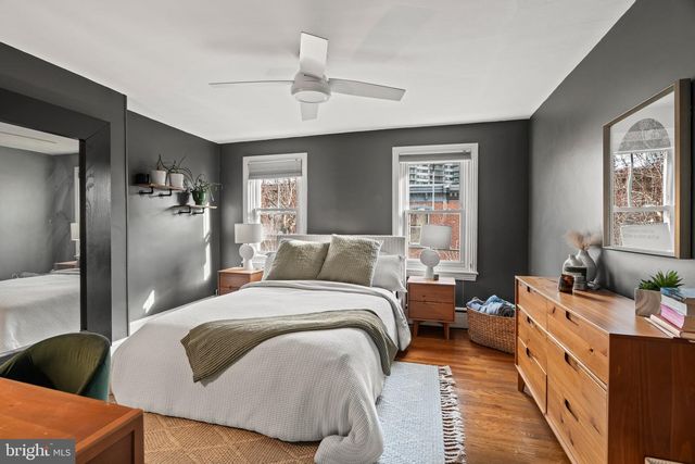 2425 PEROT ST, Philadelphia, PA 19130