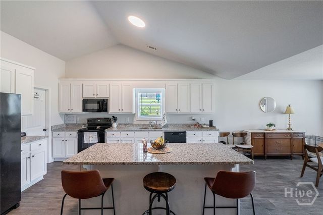 327 Skyview Drive, Winterville, GA 30683
