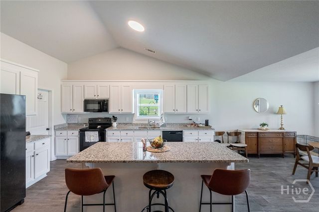 327 Skyview Drive, Winterville, GA 30683