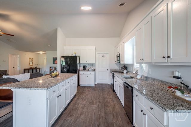 327 Skyview Drive, Winterville, GA 30683