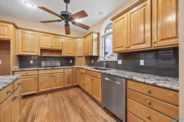 510 Hurricane Creek Road, Gurley, AL 35748