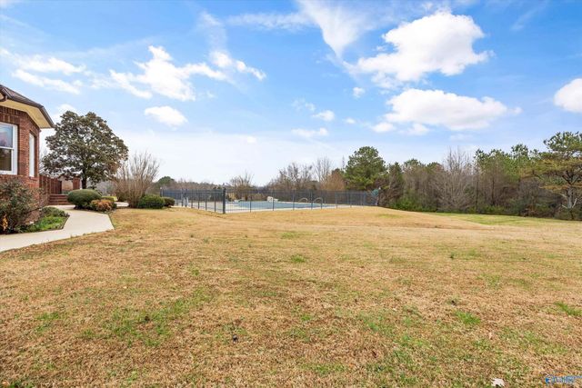 510 Hurricane Creek Road, Gurley, AL 35748