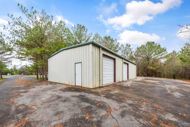510 Hurricane Creek Road, Gurley, AL 35748
