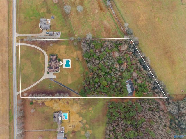510 Hurricane Creek Road, Gurley, AL 35748