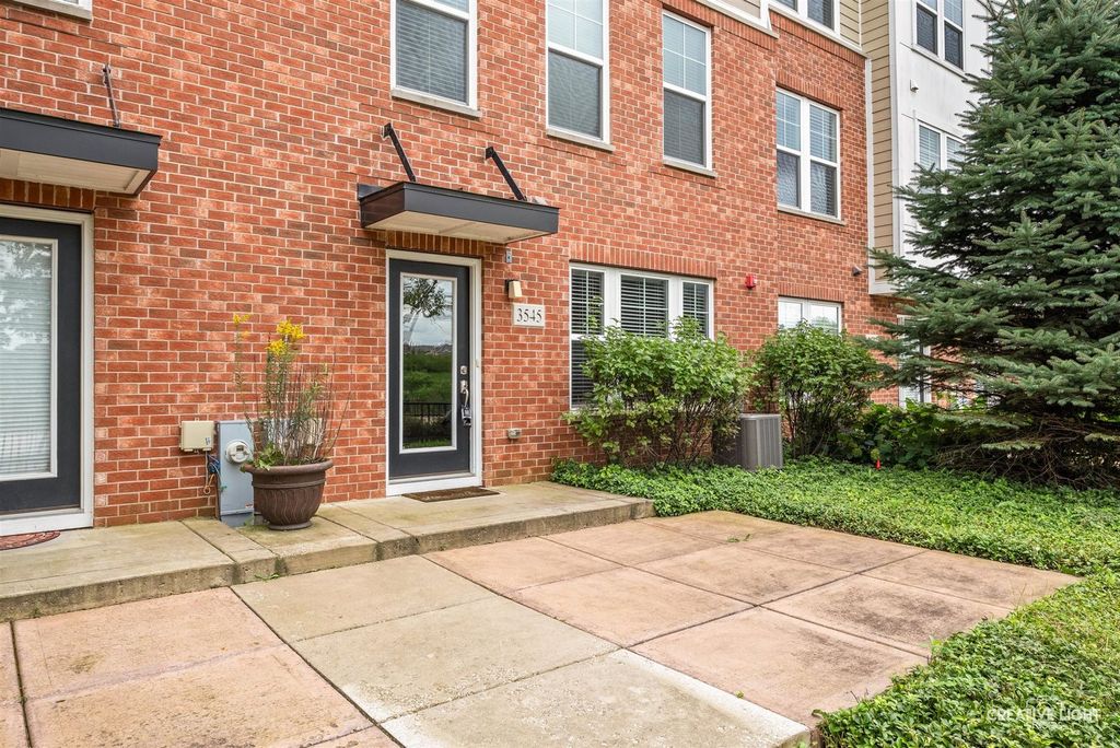3545 Mulligan Drive, Woodridge, IL 60517 — photo 3