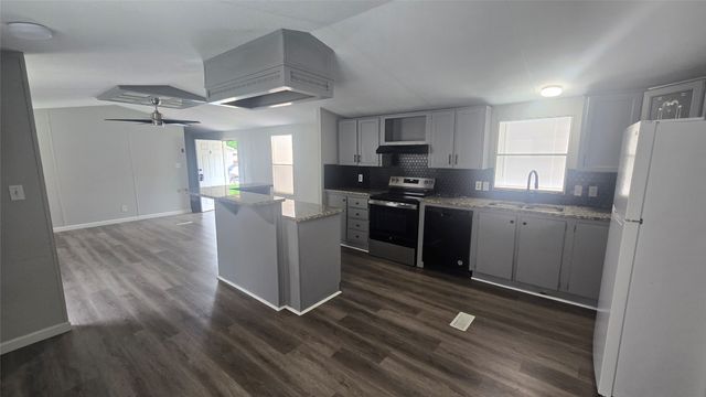 4253 Sun Drive, Fort Worth, TX 76244