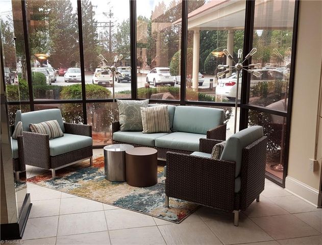 1101 N Elm Street 907, Greensboro, NC 27401