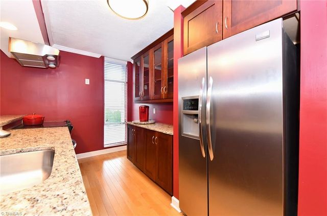 1101 N Elm Street 907, Greensboro, NC 27401