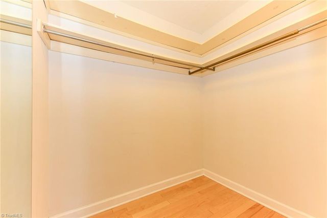 1101 N Elm Street 907, Greensboro, NC 27401