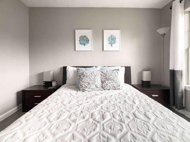 4908 Ravenswood Ave, Pensacola, FL 32506