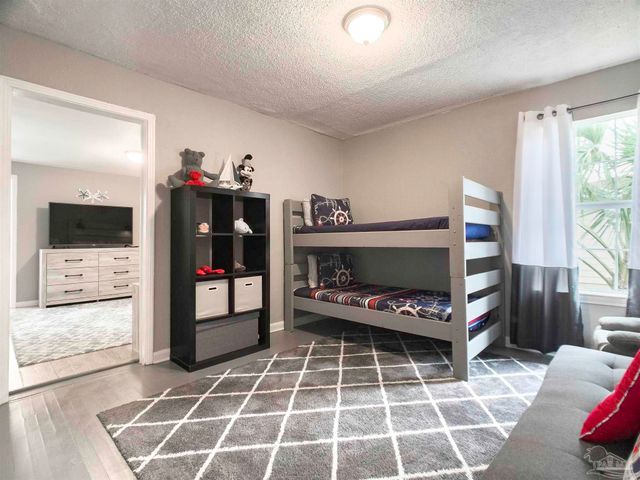 4908 Ravenswood Ave, Pensacola, FL 32506