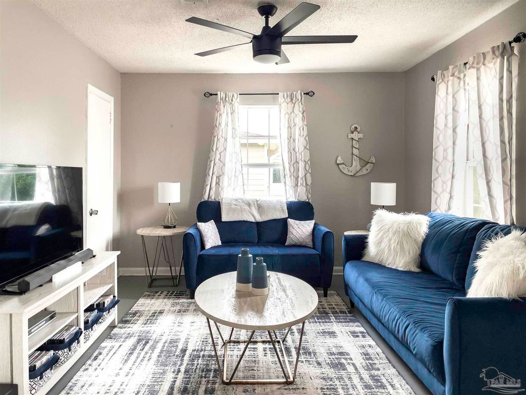 4908 Ravenswood Ave, Pensacola, FL 32506