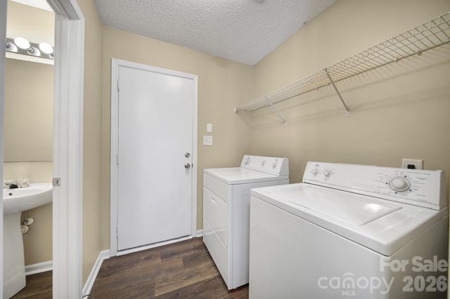 8923 Gerald Drive, Charlotte, NC 28217