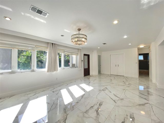 949 Van Buren Street, Hollywood, FL 33019