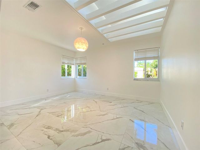 949 Van Buren Street, Hollywood, FL 33019