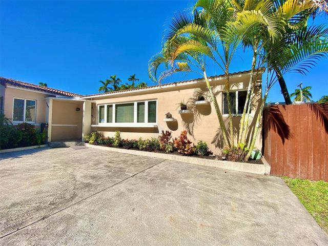 949 Van Buren Street, Hollywood, FL 33019