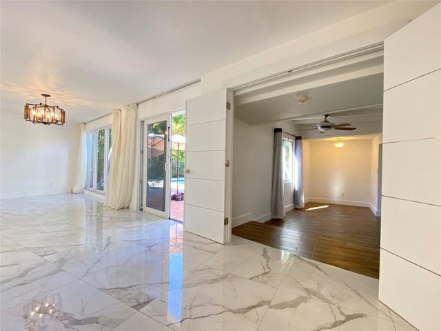 949 Van Buren Street, Hollywood, FL 33019