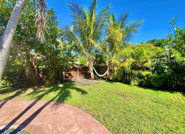 949 Van Buren Street, Hollywood, FL 33019