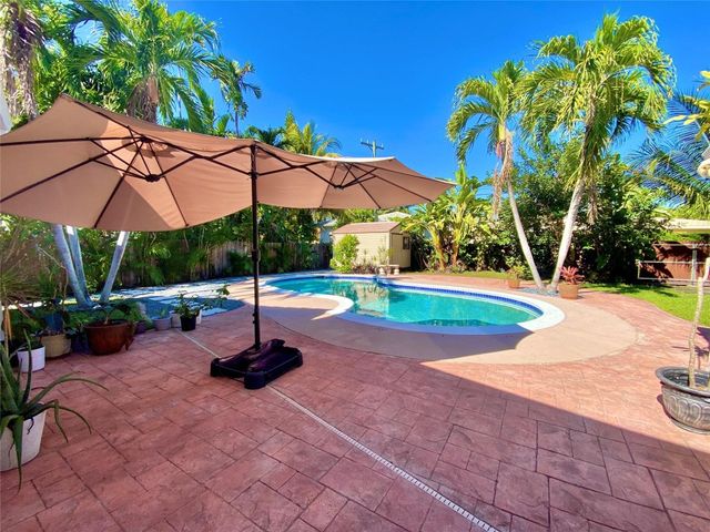 949 Van Buren Street, Hollywood, FL 33019